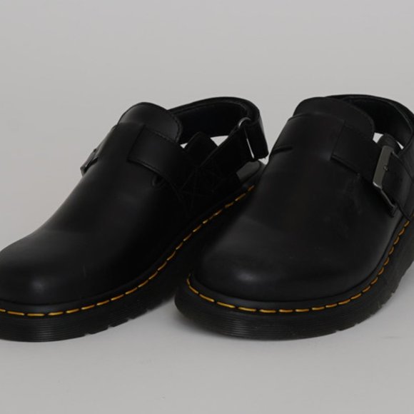 Dr. Martens Mules